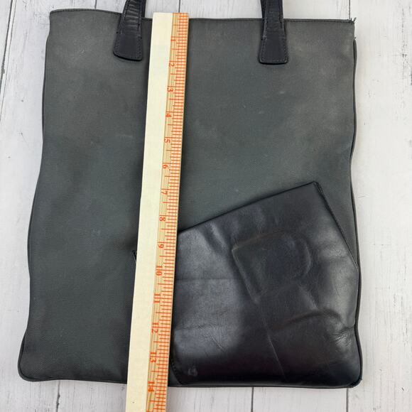 Bally Black Leather and Canvas Basca Shoulder Tote Bag Signature Front B Pocket - Picture 14 of 14